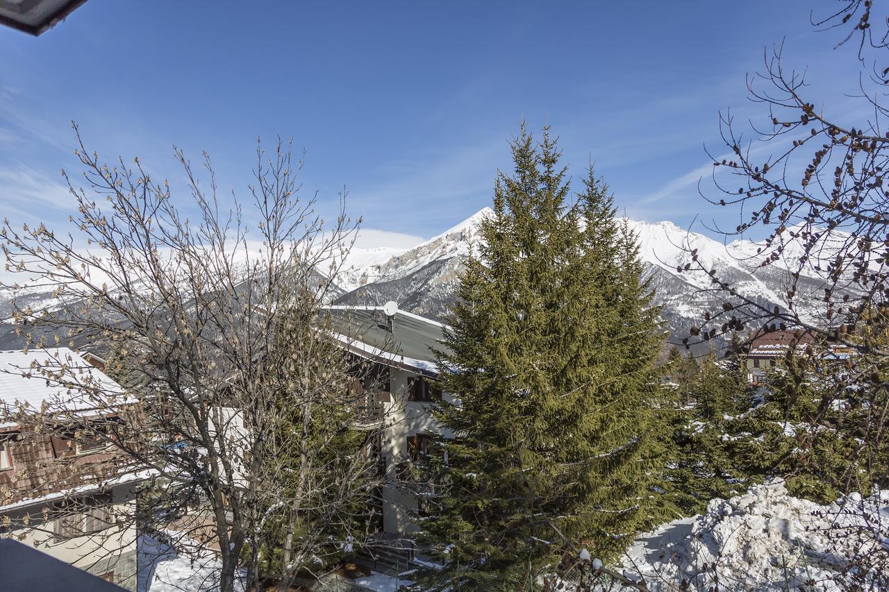 Hotel Clotes Oulx Buitenkant foto